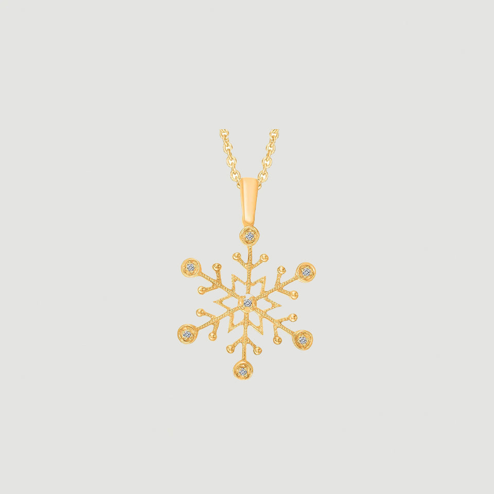 Star Snowflake Pendant Necklace